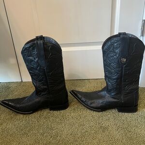 Men’s Cowboy Boots size 10.5 great condition